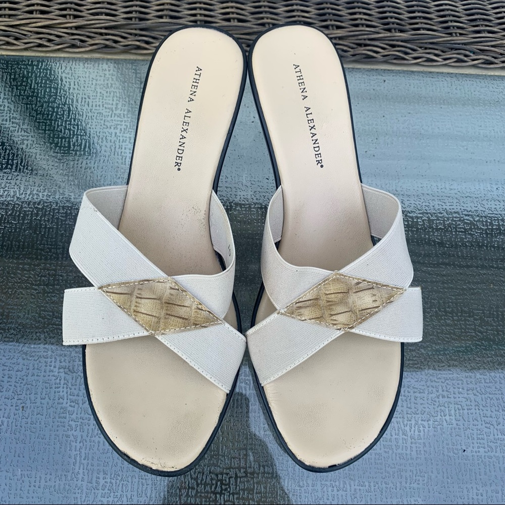 Athena Alexander Wedge Sandals. Women’s 10. - Picture 9 of 10